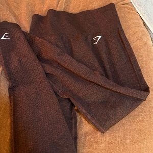 gym shark maroon adapt leggings